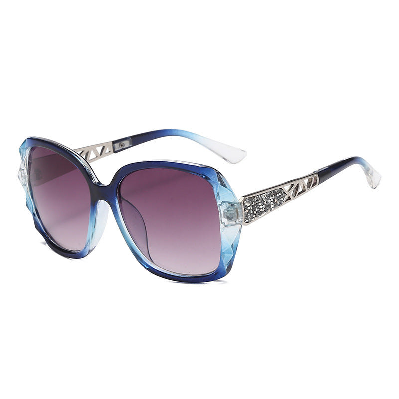 Wholesale Fashionable Square Sunglasses Stylish Ladies Eyewear Uv Protection Fashion Accessory Various Colors Available